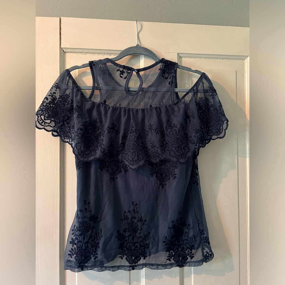 Navy Top - Picture 2 of 3